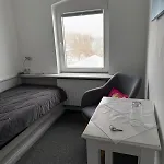 La Apartment *