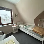 La Apartment *