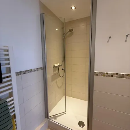 La Apartment *